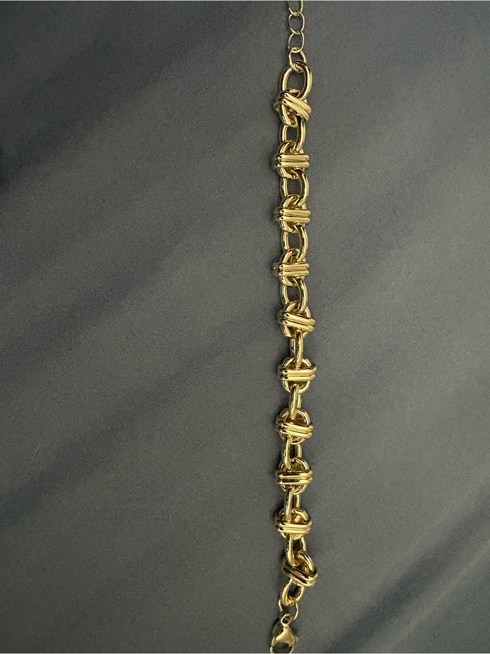 Gold Knot-Link Bracelet - Women's Jewelry